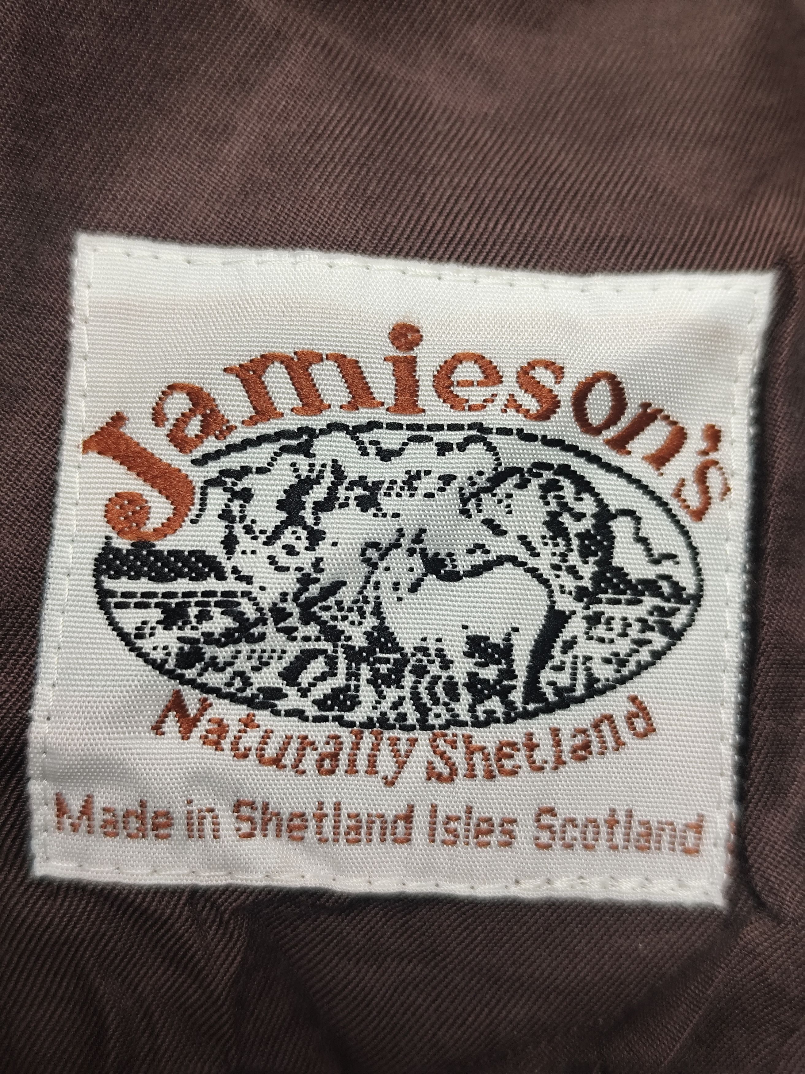 Jamiesons Of Shetland 🇯🇵VTG PAPAS X JAMIESON'S NATURALLY SHETLAND VEST MI JAPAN Size US L / EU 52-54 / 3 - 10 Thumbnail