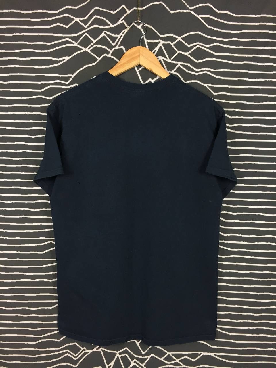 Vintage Disco Club Eddie's Fussa City Tokyo Smiley Happy Sunday Tee Size US M / EU 48-50 / 2 - 5 Thumbnail