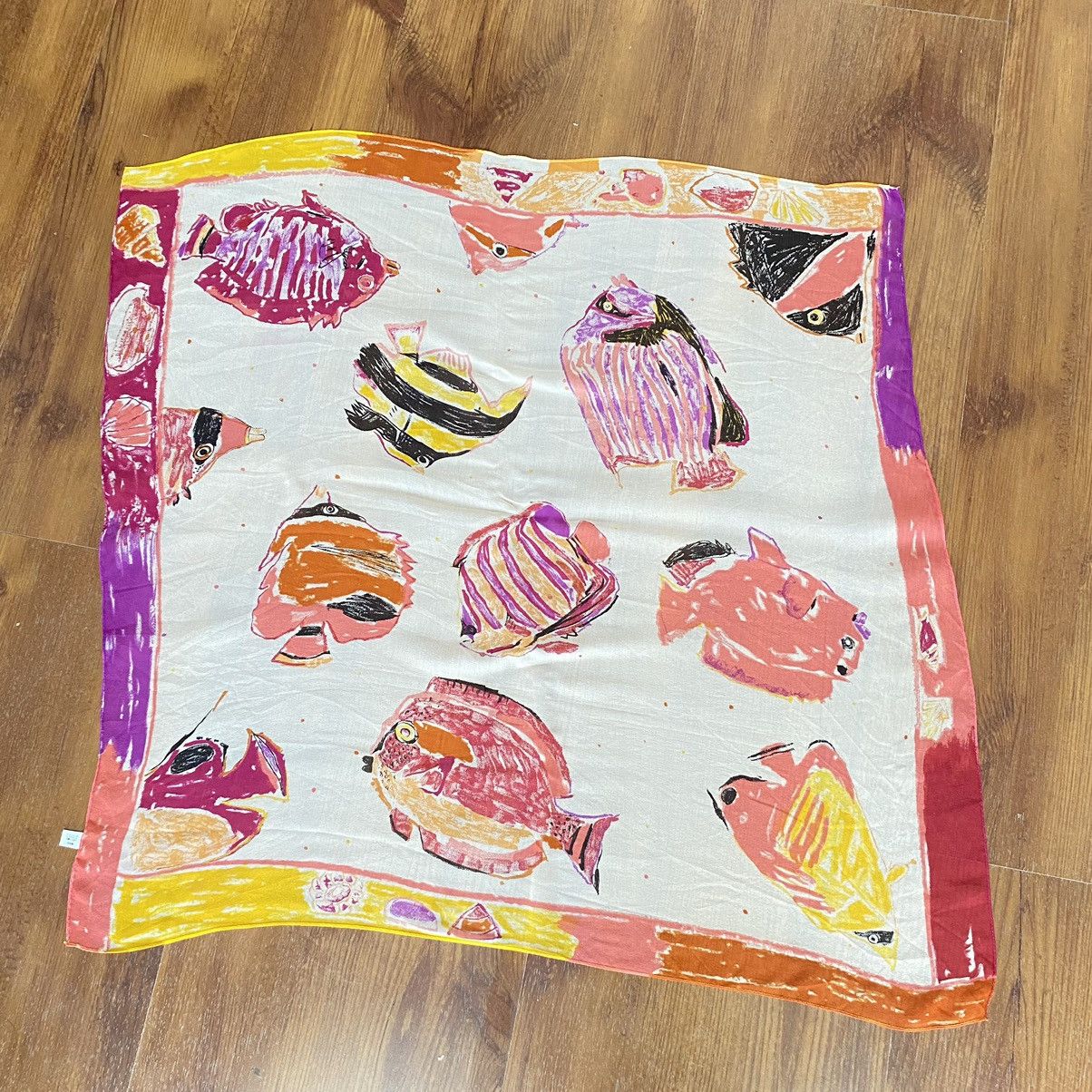Designer × Japanese Brand Fish multicolor printed handkerchief Size ONE SIZE - 2 Thumbnail