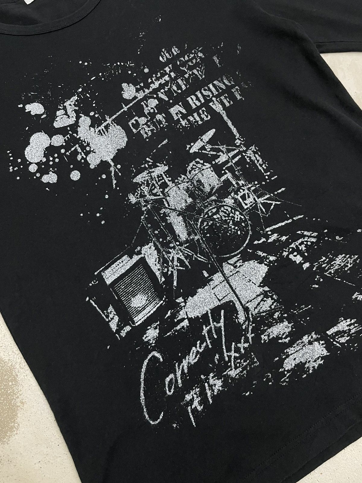 Japanese Brand Villand Band Graphic Y2K Vintage 3Q Sleeve Drum Music Size US L / EU 52-54 / 3 - 6 Thumbnail