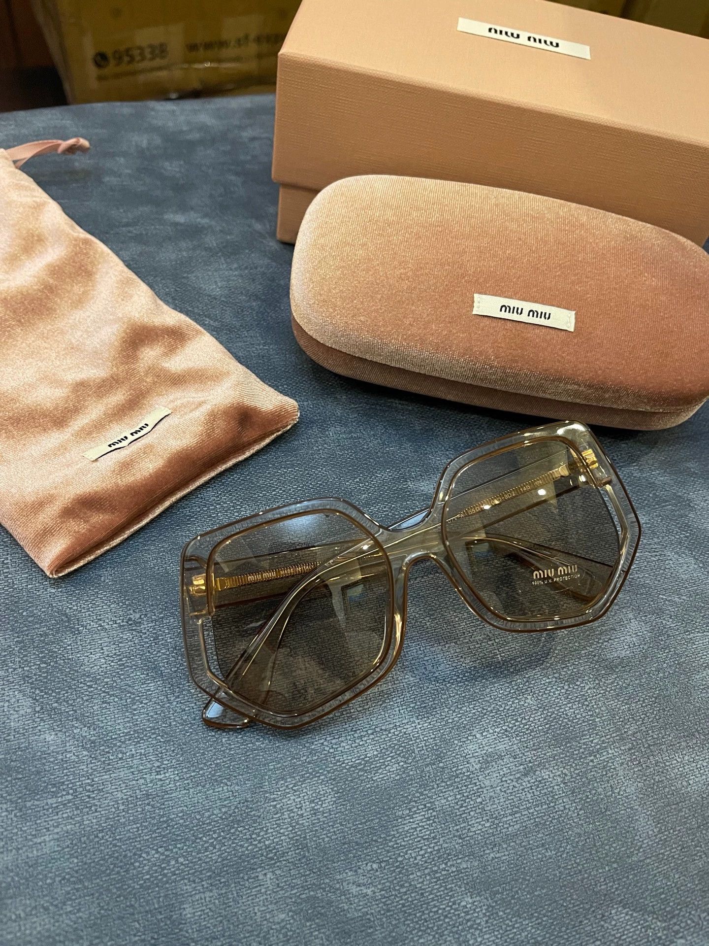 Miu Miu MIU MIU Brown Tinted Gradient Acetate Sunglasses Size ONE SIZE - 1 Thumbnail