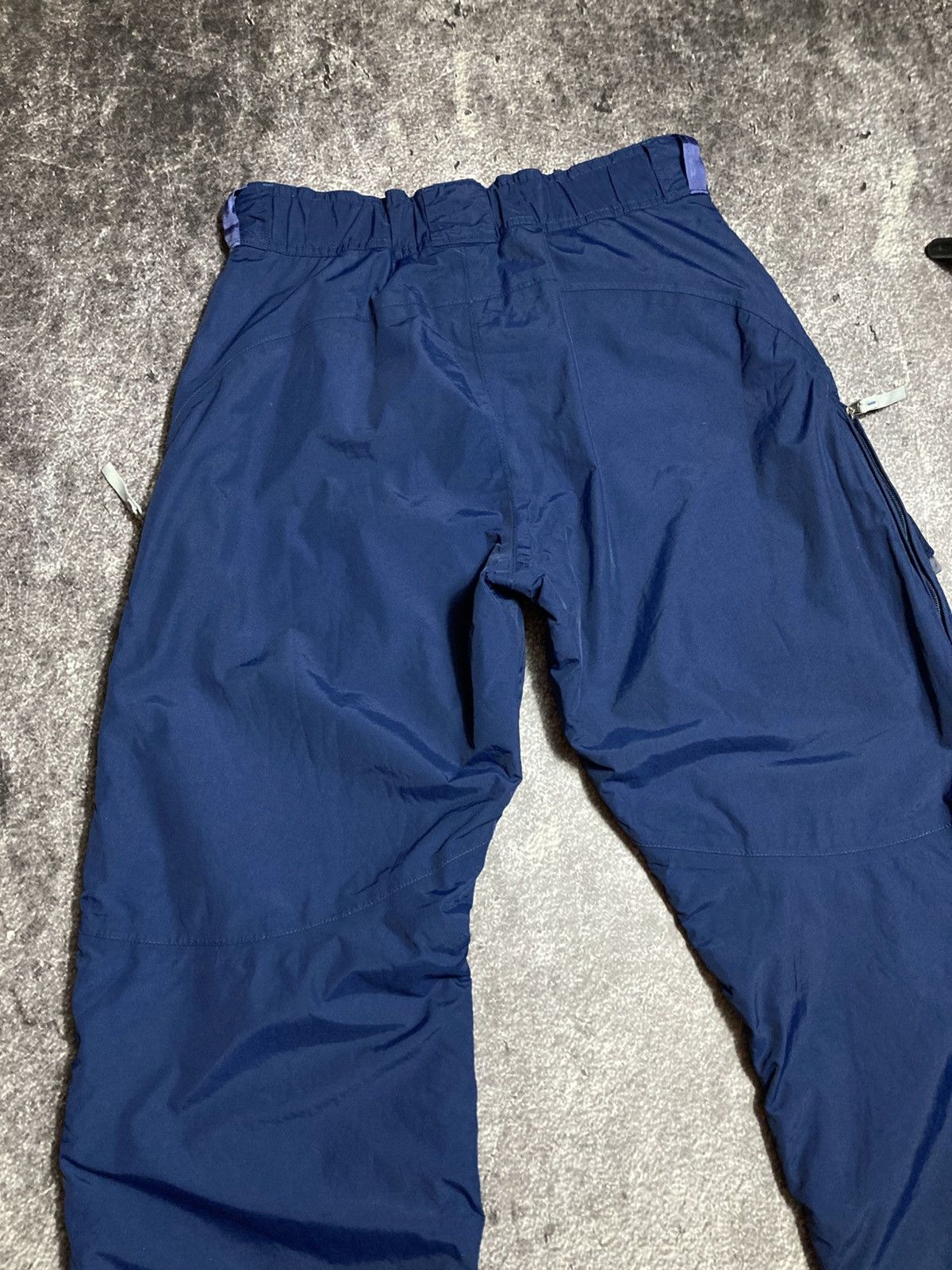 The North Face The North Face HyVent Ski Pants Womens M Snowboard Vintage Size 28" / US 6 / IT 42 - 8 Thumbnail