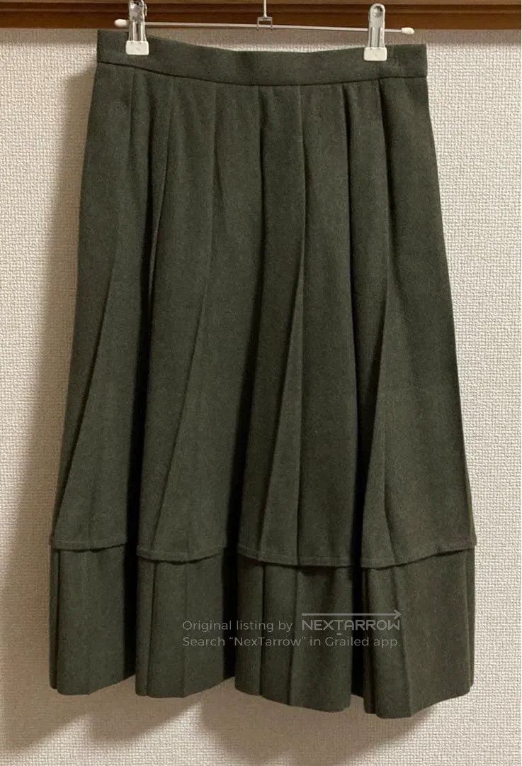 Comme des Garcons Comme des Garcons size M Three-dimensional pleated overski Size 23" - 1 Thumbnail