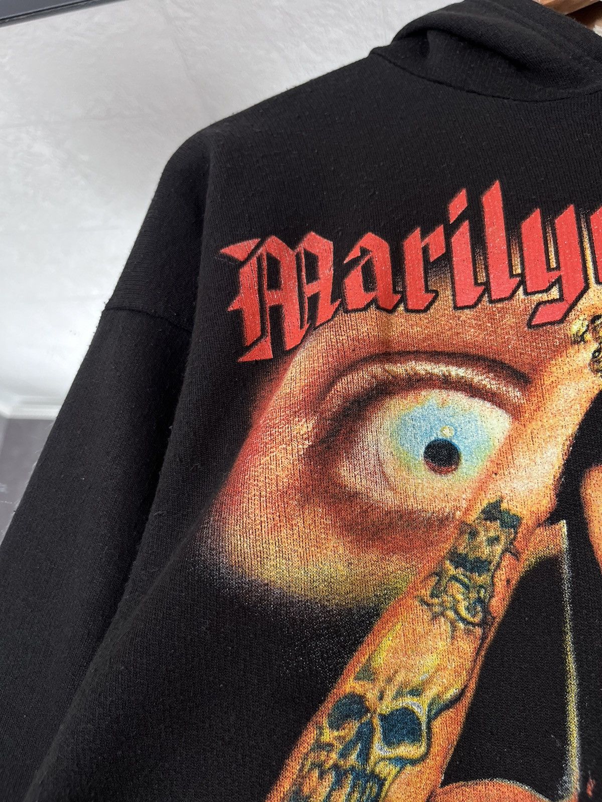 Marilyn Manson Vintage 90s Marilyn Manson Big Eyes Hoodie Size US M / EU 48-50 / 2 - 5 Thumbnail