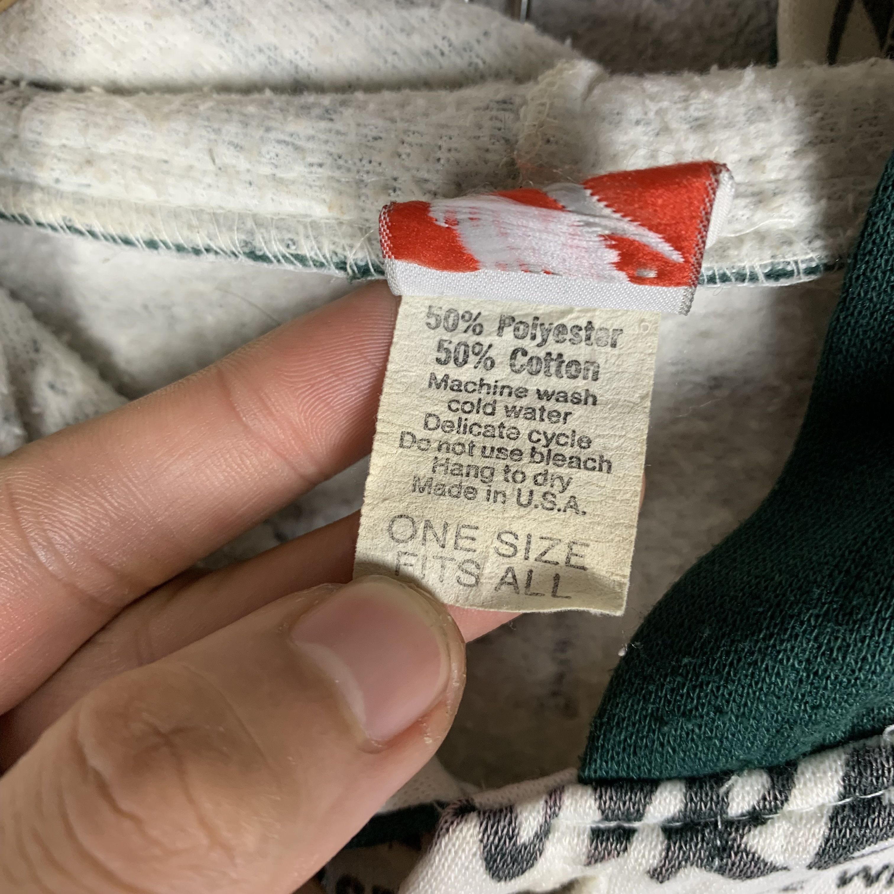 Nike Vintage 90s Nike Swoosh Over Print Hoodie Size US L / EU 52-54 / 3 - 6 Thumbnail