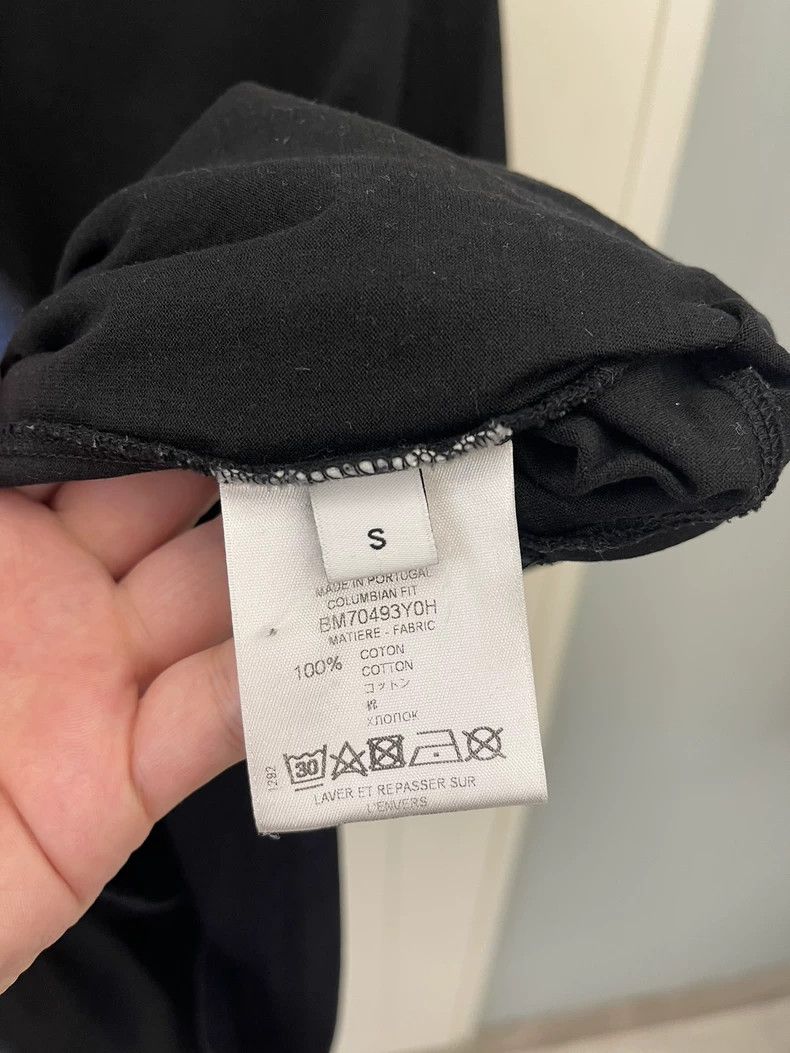 Givenchy Givenchy Shark T, loose fit S size, chest 58, length 77 Size US S / EU 44-46 / 1 - 5 Thumbnail