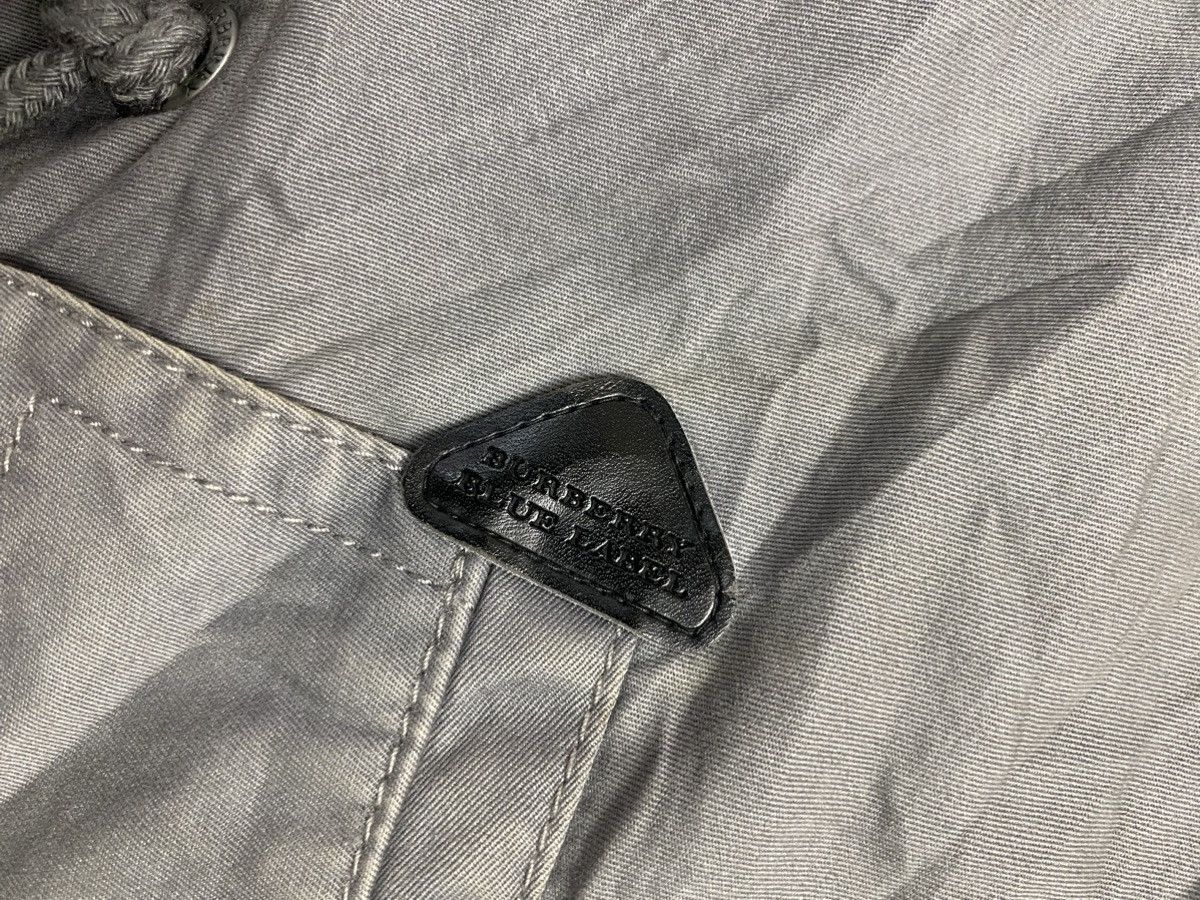 Burberry BURBERRY LONDON BLUE LABEL PARKA JACKET NICE STYLE Size S / US 4 / IT 40 - 12 Thumbnail