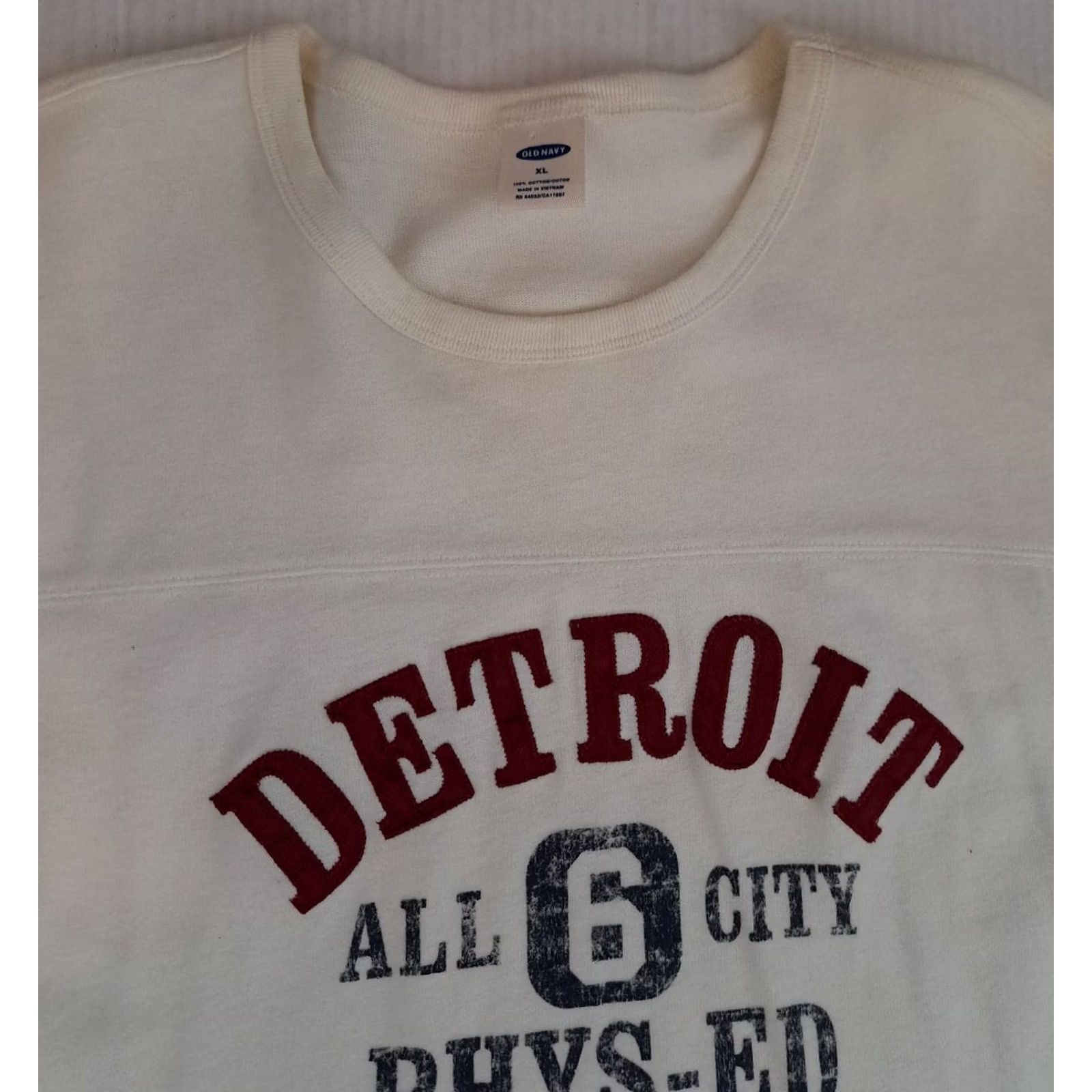 Old Navy VINTAGE Old Navy Sweatshirt Shirt Detroit City Stitched Letters White XL Unisex Adults Crew Neck Pullover Long Sleeve Canvas Cotton Size US XL / EU 56 / 4 - 3 Thumbnail