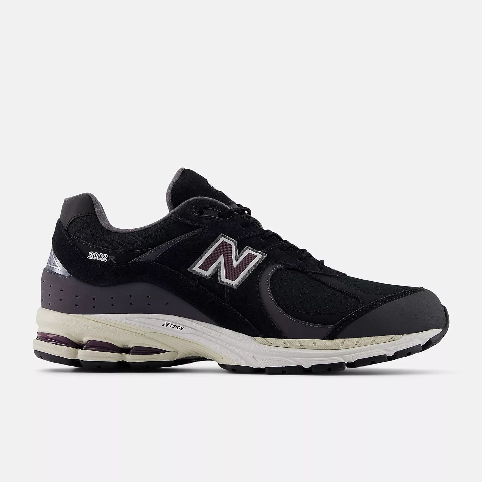 New Balance o1s22i1n1124 2002RX Unisex Sneakers in Black Size US 12 / EU 45 - 1 Thumbnail