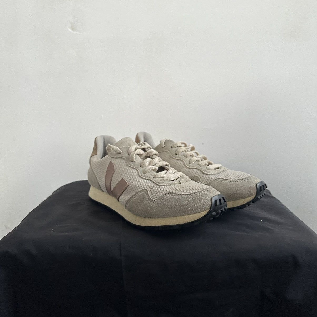 Veja Veja trainers Size US 8 / IT 38 - 2 Thumbnail