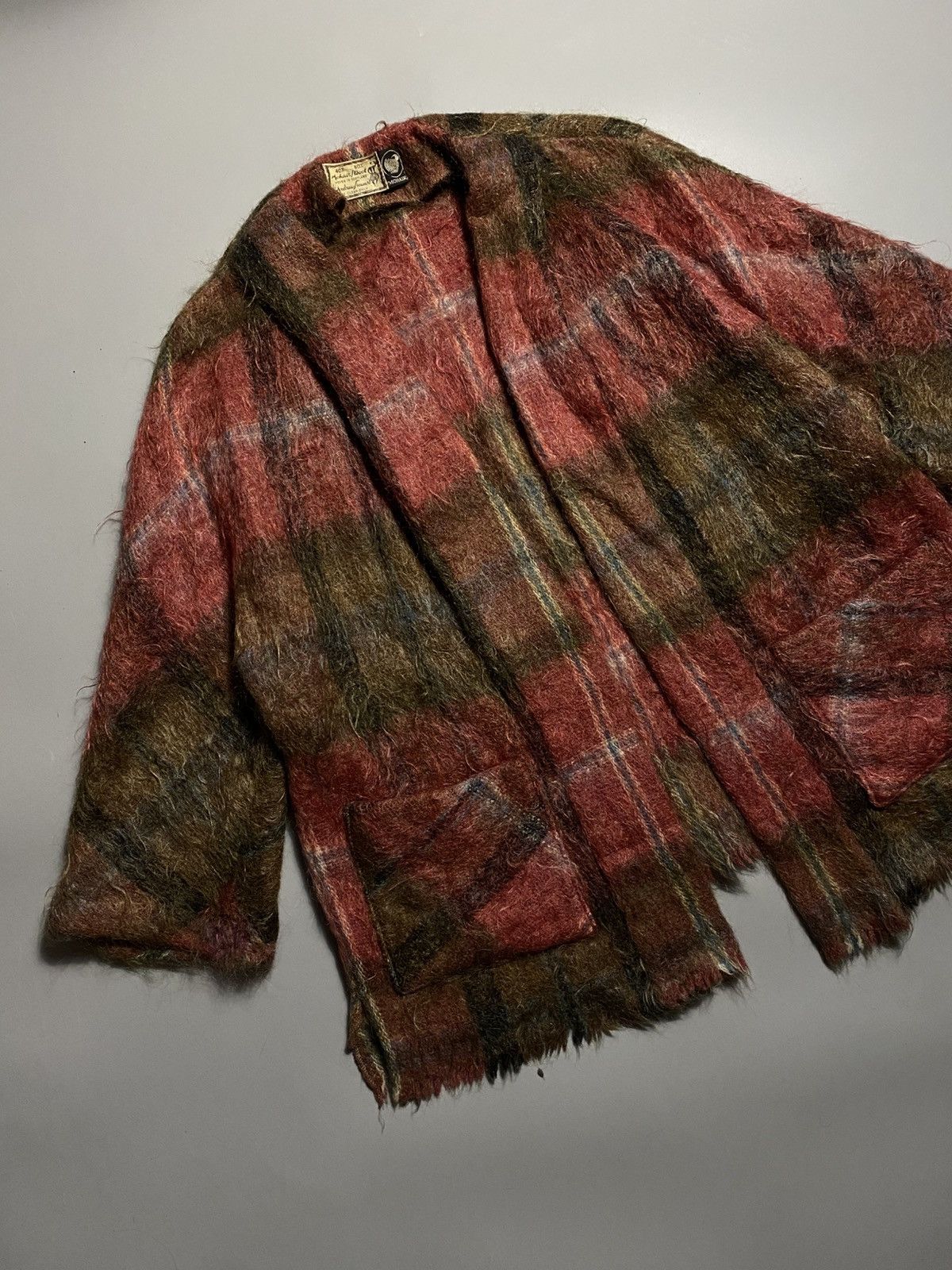 Vintage Andrew Stewart 1960s very rare MOHAIR coat vintage Size M / US 6-8 / IT 42-44 - 1 Thumbnail