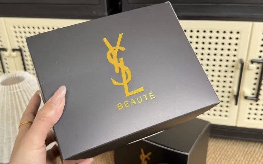 Yves Saint Laurent 2026 Saint Laurent Beaute Vanity case Size ONE SIZE - 6 Thumbnail