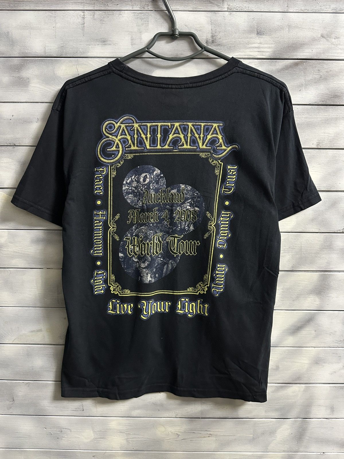 Band Tees Vintage T-Shirt Santana Live Your Light Tour 2008Y2K Size S Size US S / EU 44-46 / 1 - 2 Thumbnail