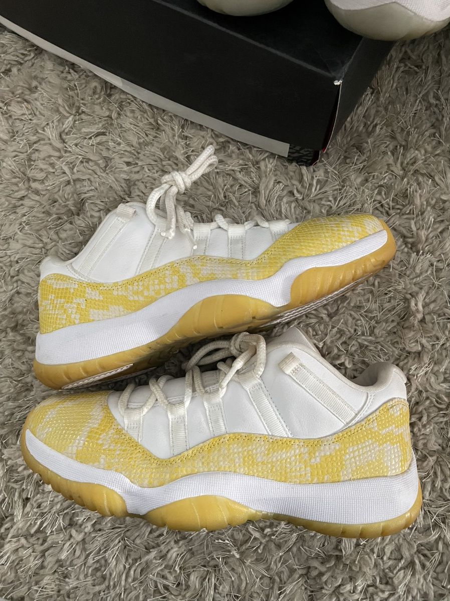 Jordan Brand Jorfan 11 Low Yellow Snake Skin Size US 8.5 / IT 38.5 - 2 Thumbnail