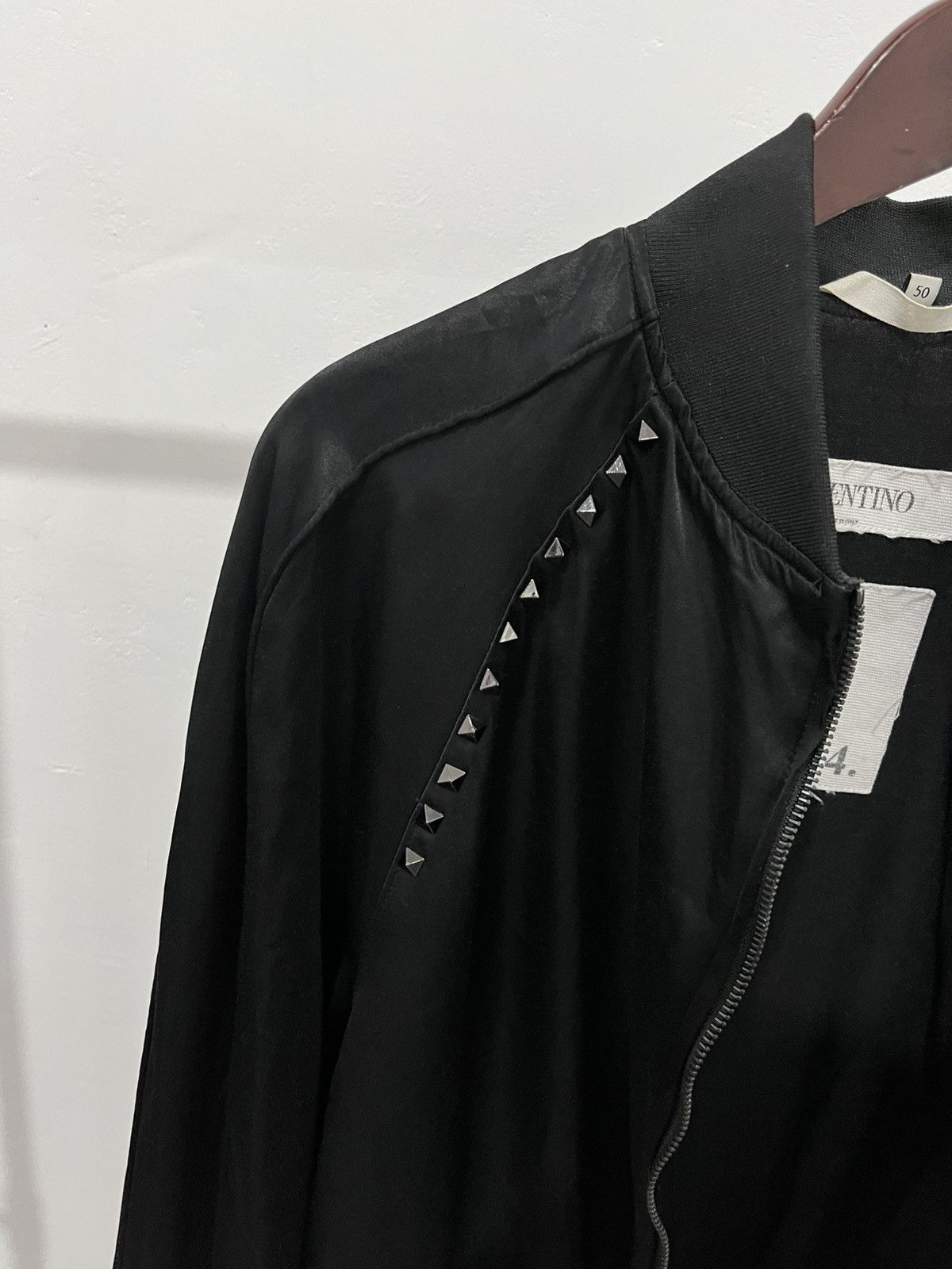 Valentino Valentino bomber rock studded Size US M / EU 48-50 / 2 - 13 Thumbnail