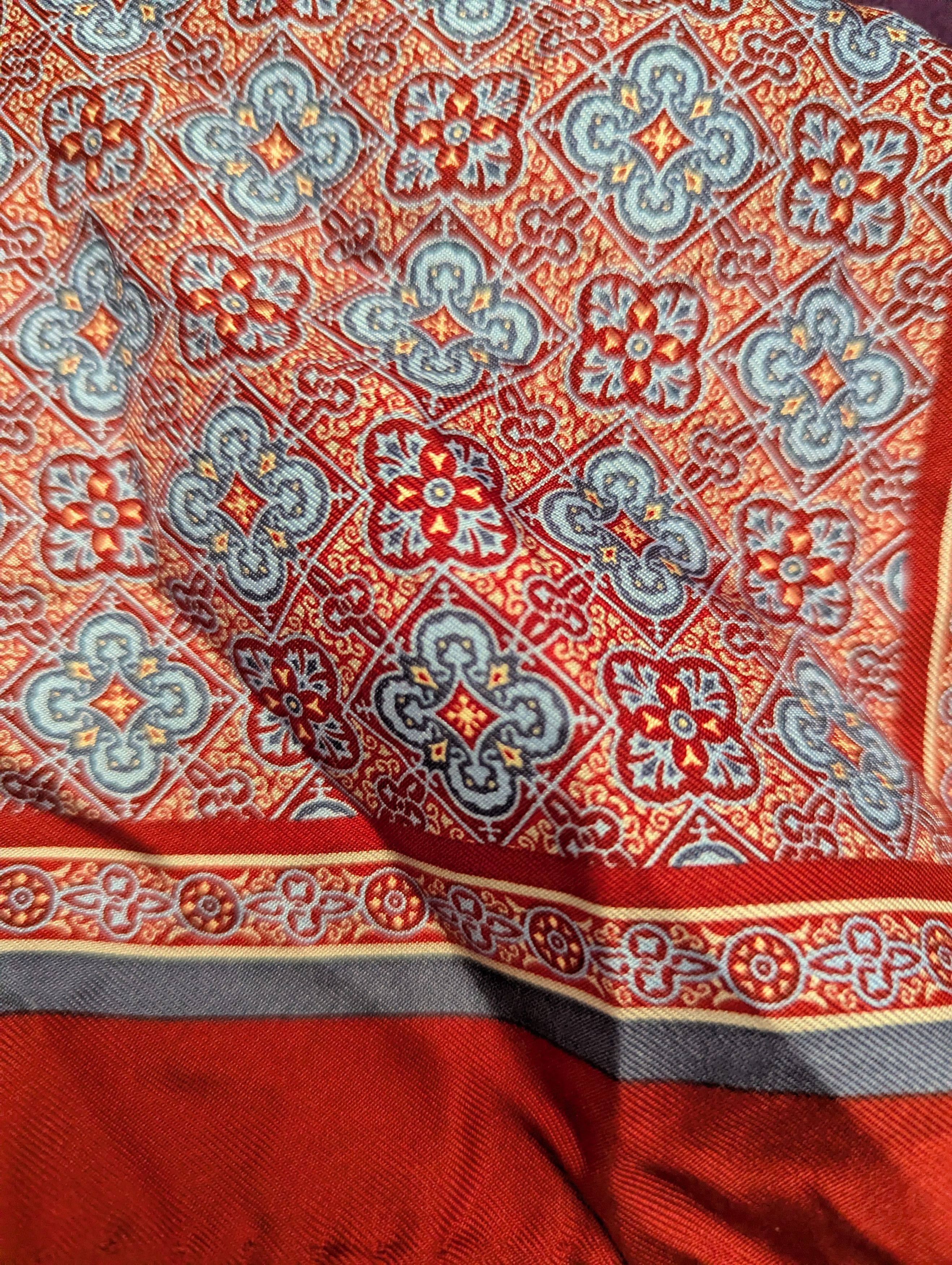 Neiman Marcus Handmade Silk pocket square Size ONE SIZE - 1 Thumbnail