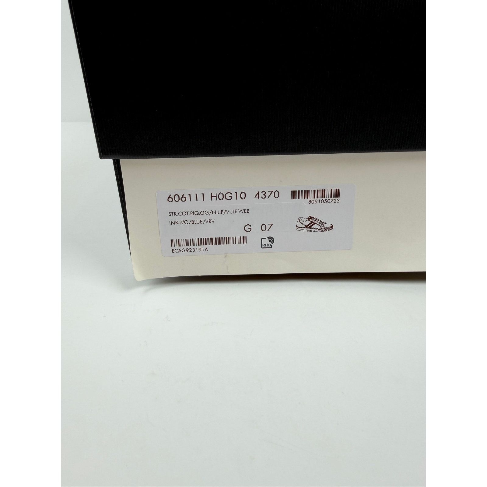 Gucci Size 7.5US - Gucci 1977 Blue Low Top NEW Size US 7.5 / EU 40-41 - 10 Thumbnail