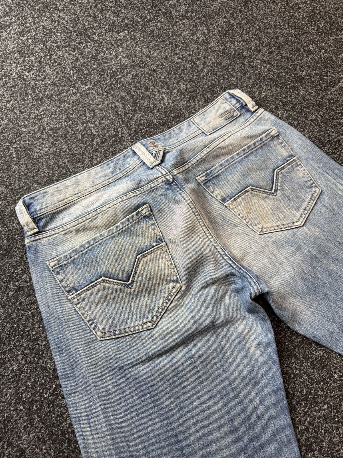 Diesel Luxury 00s Y2K Dirty Diesel Larkee Straight Leg Faded Jeans Size US 34 / EU 50 - 16 Thumbnail