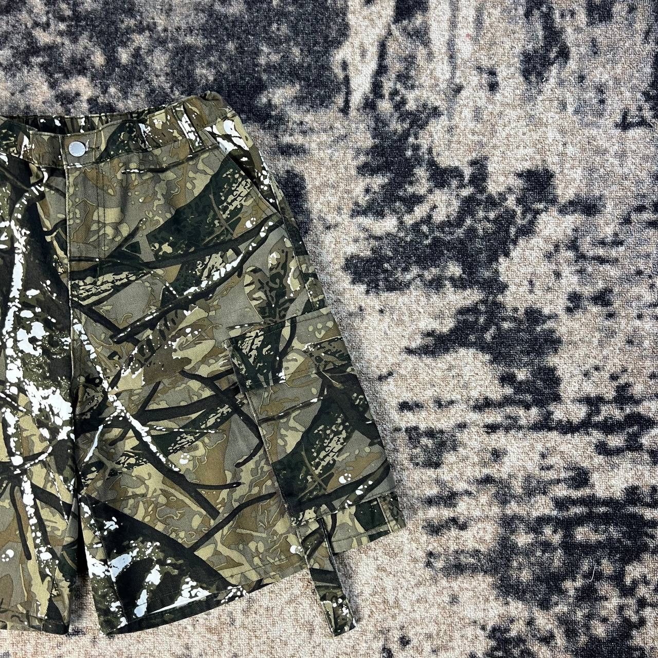 Realtree Realtree Vintage Baggy Cargo Allover Print Shorts Size US 30 / EU 46 - 3 Thumbnail