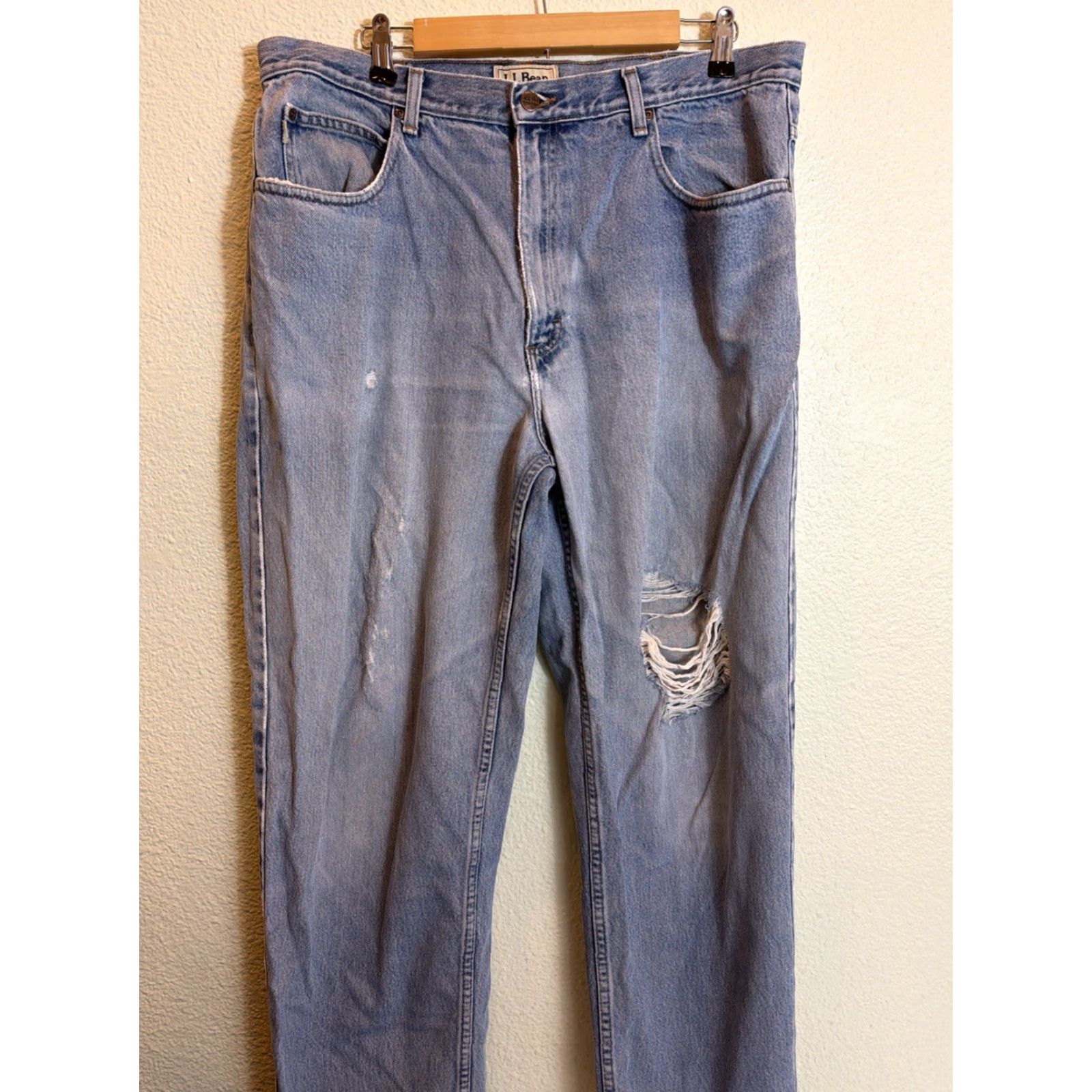 Vintage Y2K LL Bean Mens Jeans Relaxed Fit 38x34 Light Wash Distressed Blue Straight Jeans Mens Size US 38 / EU 54 - 2 Thumbnail