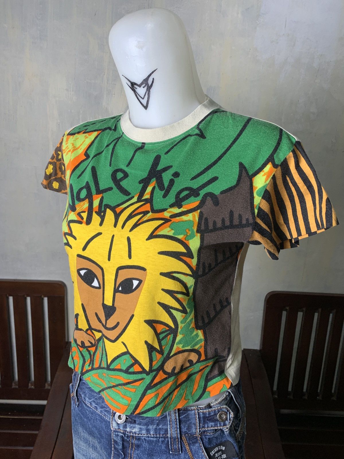 Jean Charles De Castelbajac 2000s Jean Charles de Castelbajac Lion Jungle Kids Baby Tee Size S / US 4 / IT 40 - 2 Thumbnail