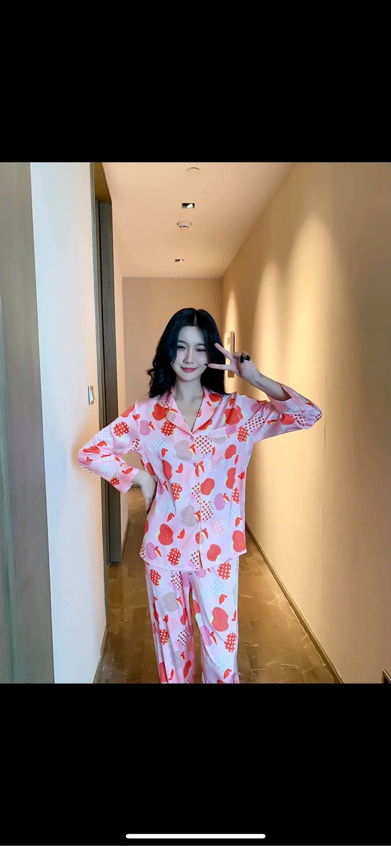 Gucci Gucci Heart-shaped apple full-print shirt 2502-Nextarrow Size US XXS / EU 40 - 9 Thumbnail