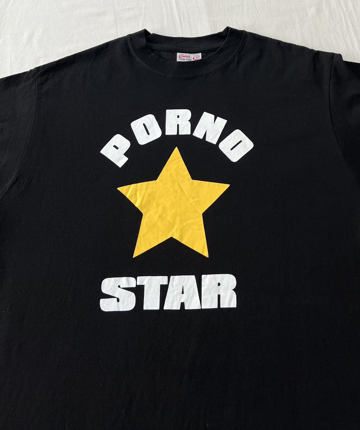 Vintage Vintage 2000s Porn Star Sex Skateboards Hook Ups T-shirt Size US M / EU 48-50 / 2 - 3 Thumbnail