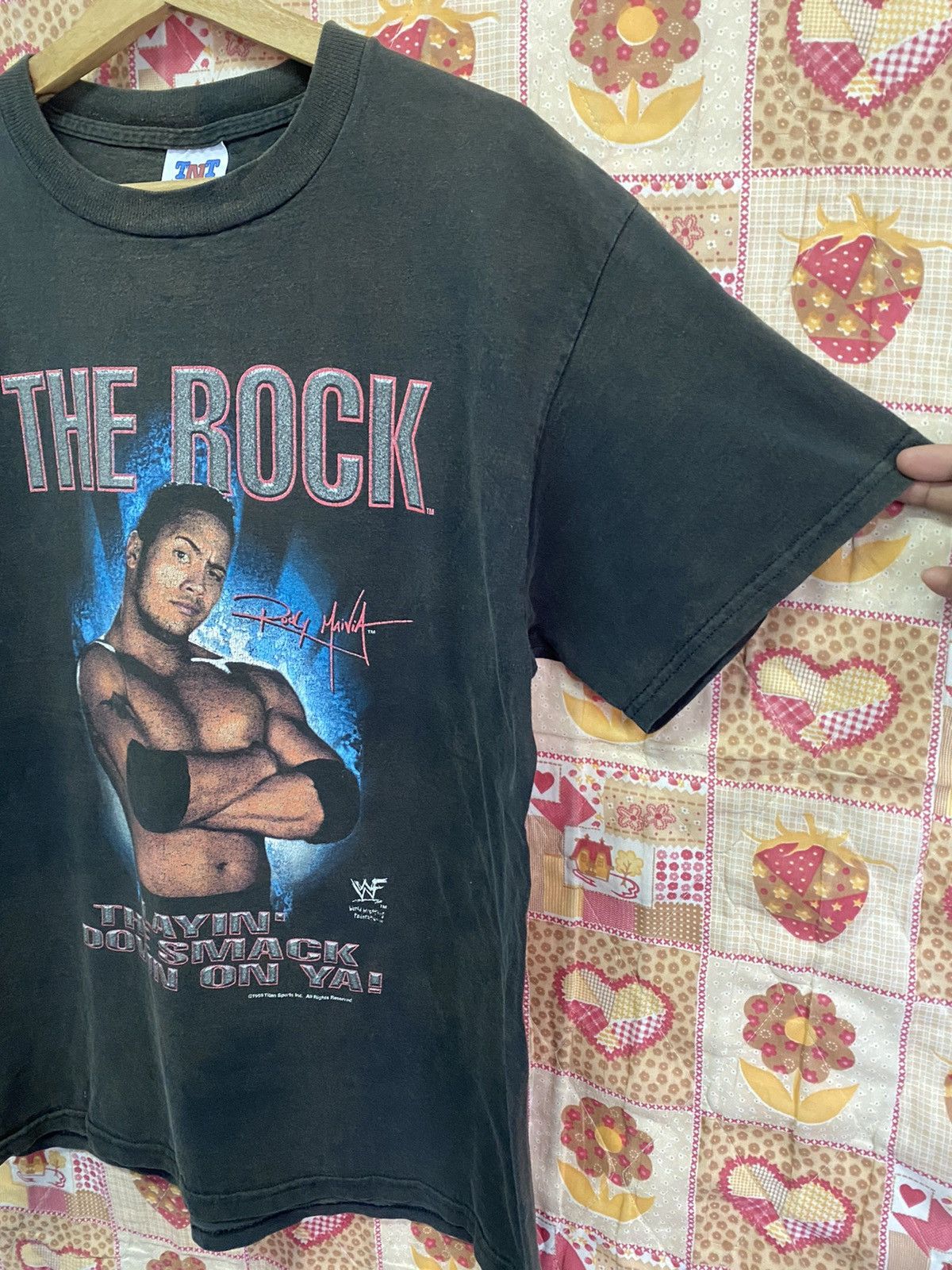 Vintage × WWF Vintage 1998 WWF Rocky Maivia Size US L / EU 52-54 / 3 - 3 Thumbnail