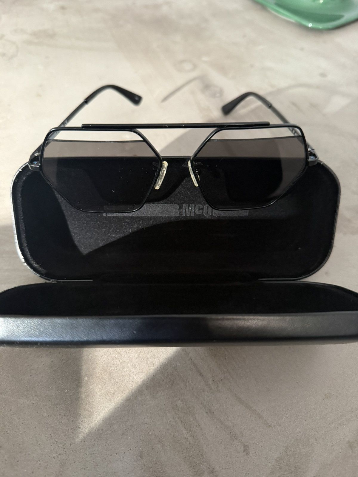 Alexander McQueen ALEXANDER MCQUEEN MQ0178SA - 001 BLACK Size ONE SIZE - 1 Thumbnail