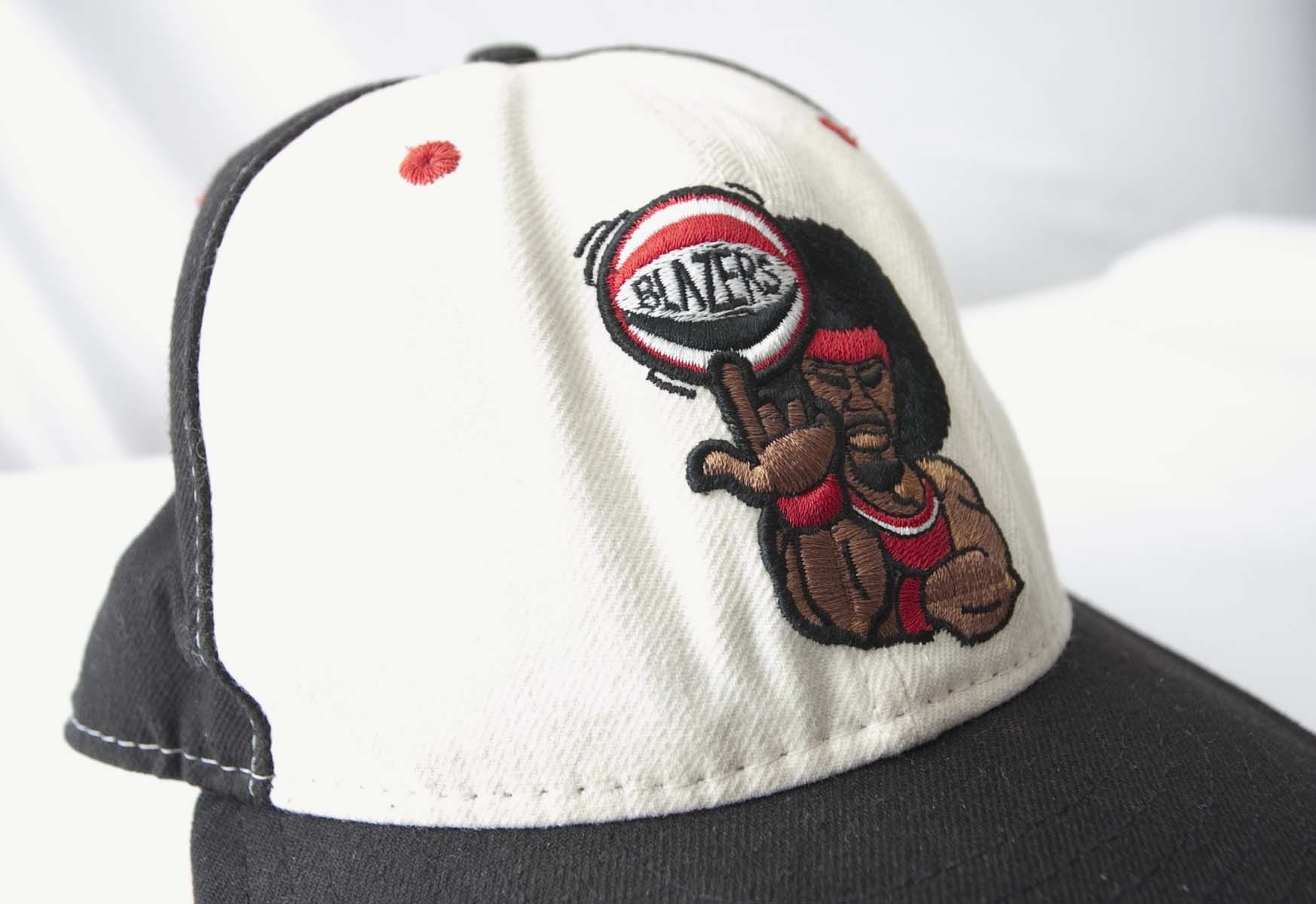 NBA × New Era Portland Trail Blazers Cap Afroman New Era Size 7 5/8 NBA Size ONE SIZE - 2 Thumbnail
