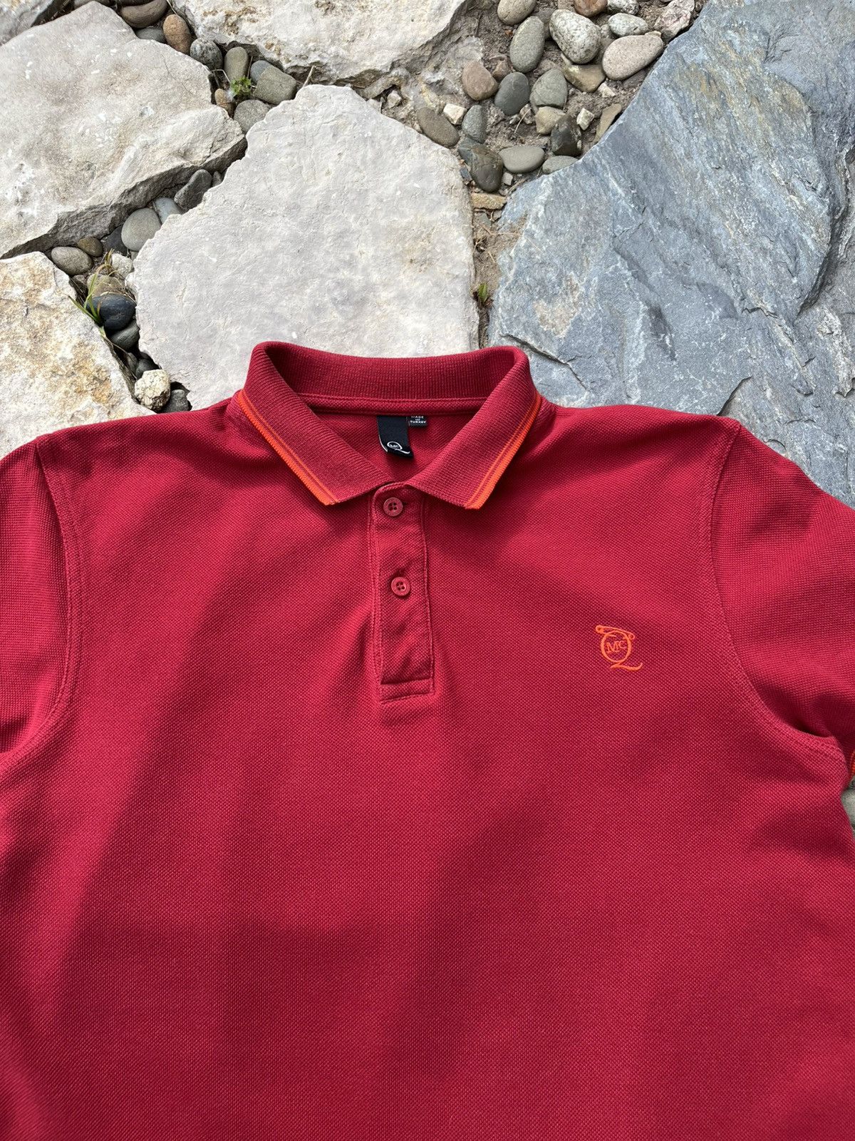 Alexander McQueen × Designer Alexander McQueen MCQ pin chest logo polo t-shirt tee Size US M / EU 48-50 / 2 - 3 Thumbnail
