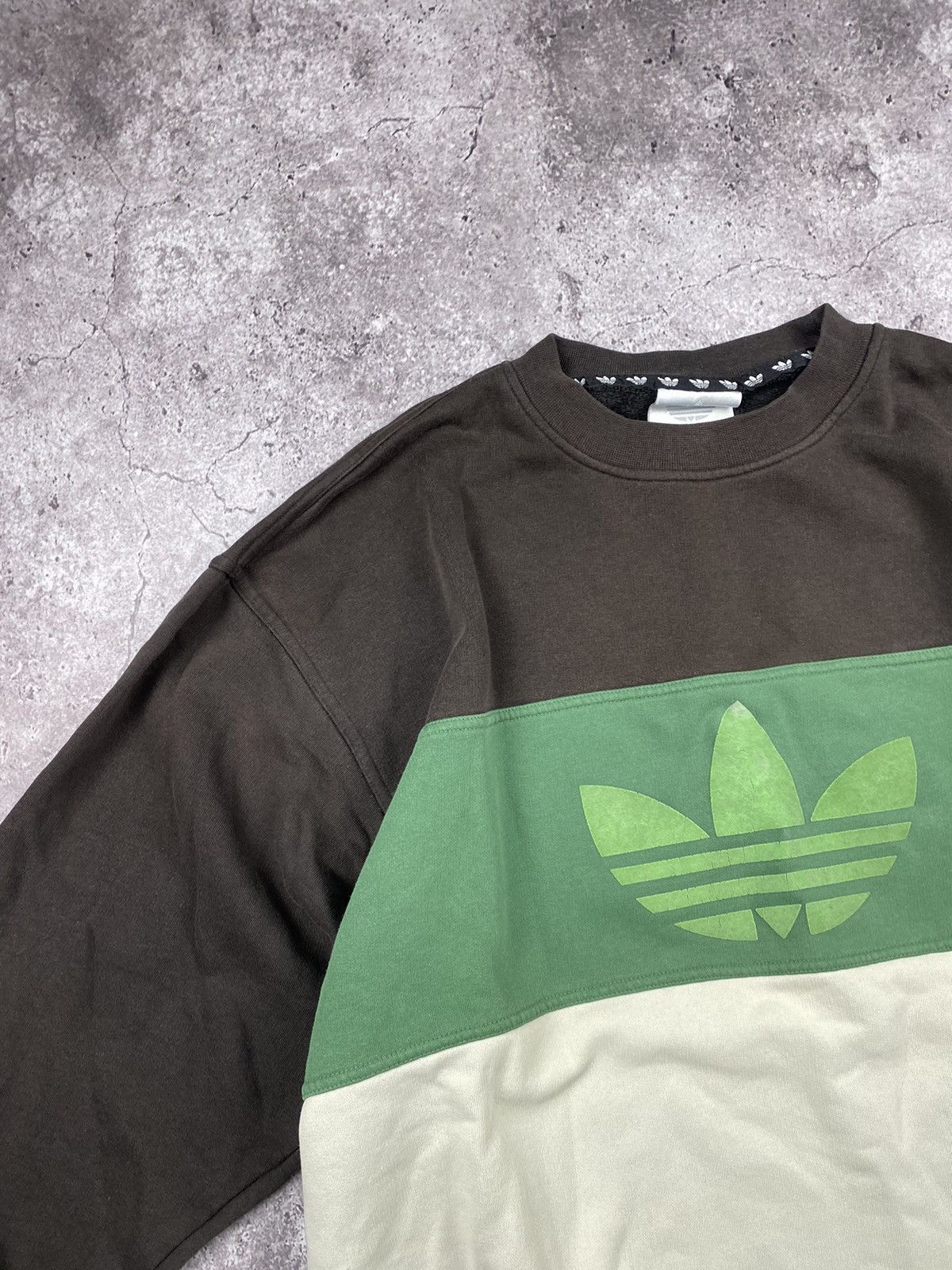 Adidas × Vintage Adidas vintage center logo sweatshirt stripes brown oversize Size US L / EU 52-54 / 3 - 4 Thumbnail