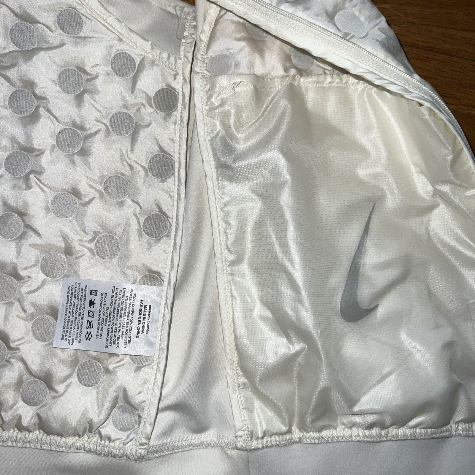 Nike Nike AeroLoft Running Lightweight Women Down Vest M A002023 Size M / US 6-8 / IT 42-44 - 9 Thumbnail
