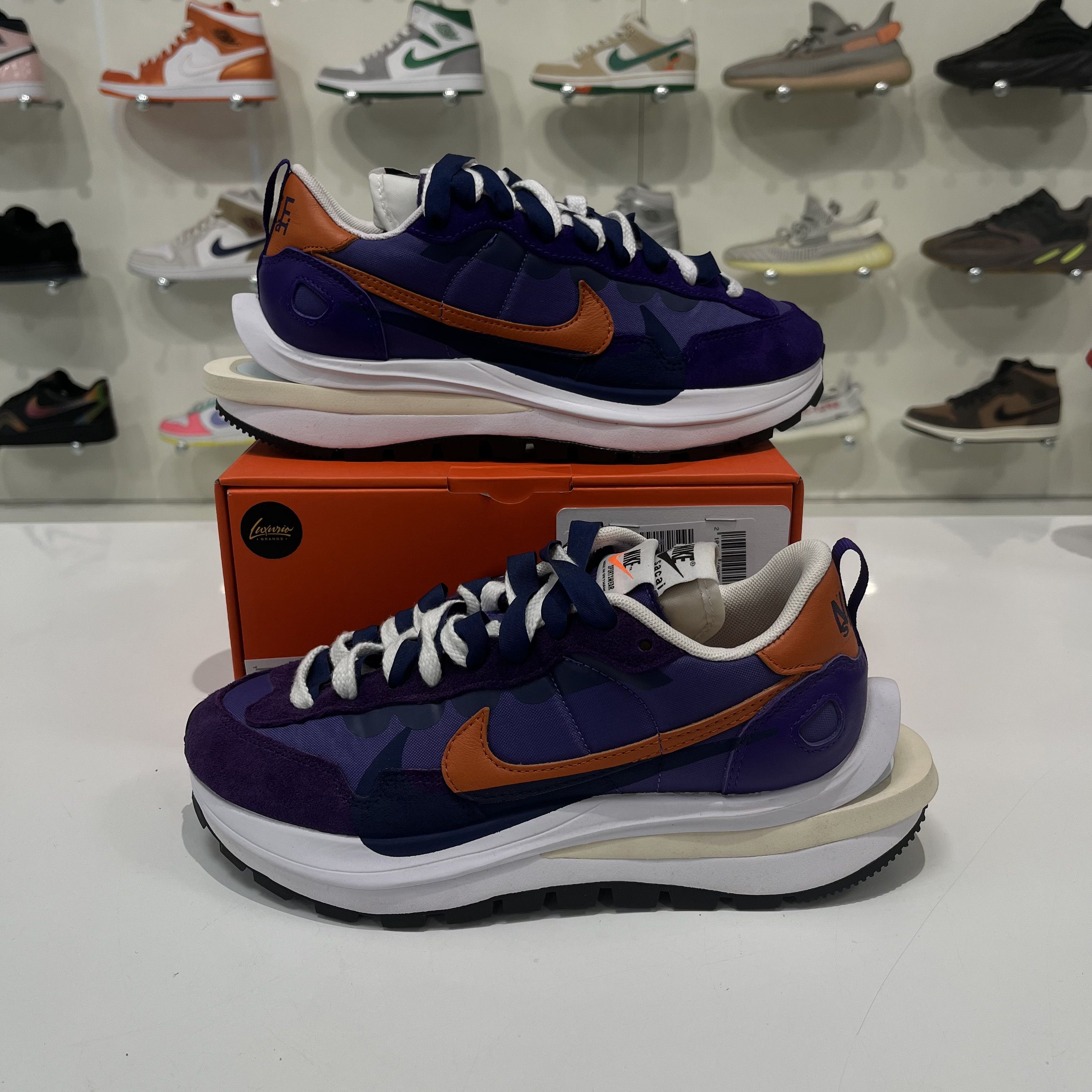 Nike Nike vaporWaffle Sacai Navy iris Size US 5.5 / EU 38 - 1 Thumbnail
