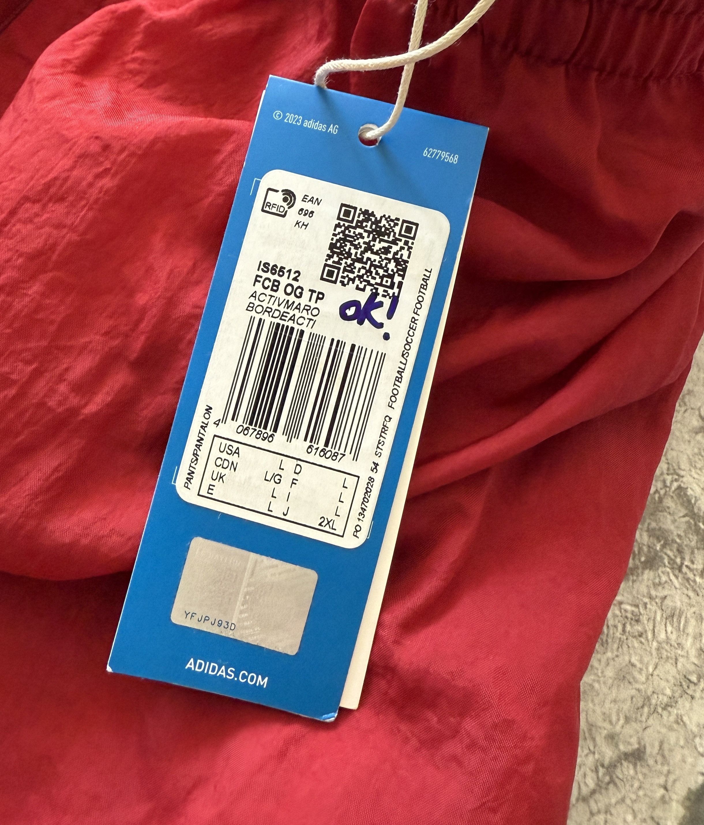 Adidas ADIDAS ORIGINALS X FC BAYERN TRACK PANTS IS6512 SIZE L Size US 30 / EU 46 - 4 Thumbnail