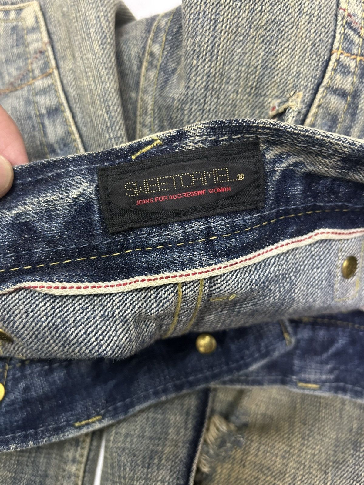 Japanese Brand Vintage Japanese Sweetcamel Distressed Selvedge Women Jeans Size US 29 - 9 Thumbnail