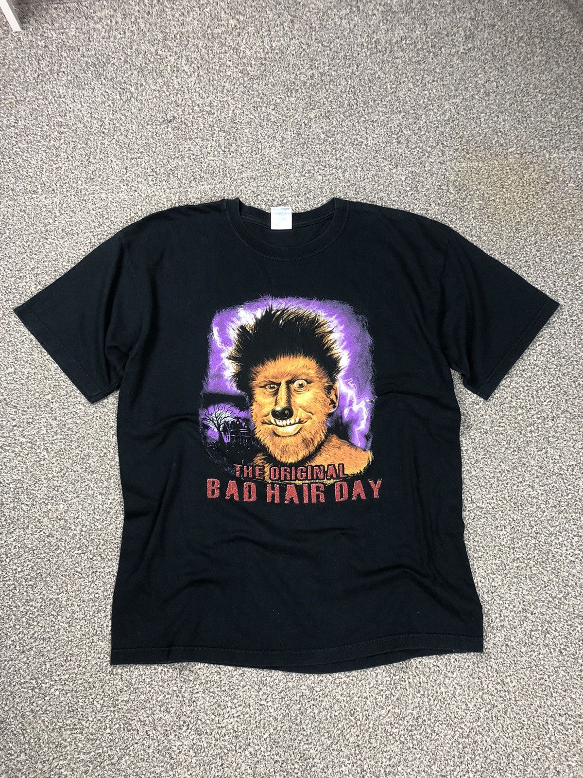 Vintage RARE Vintage Y2K The Original Bad Hair Day Werewolf Tee Size US L / EU 52-54 / 3 - 2 Thumbnail