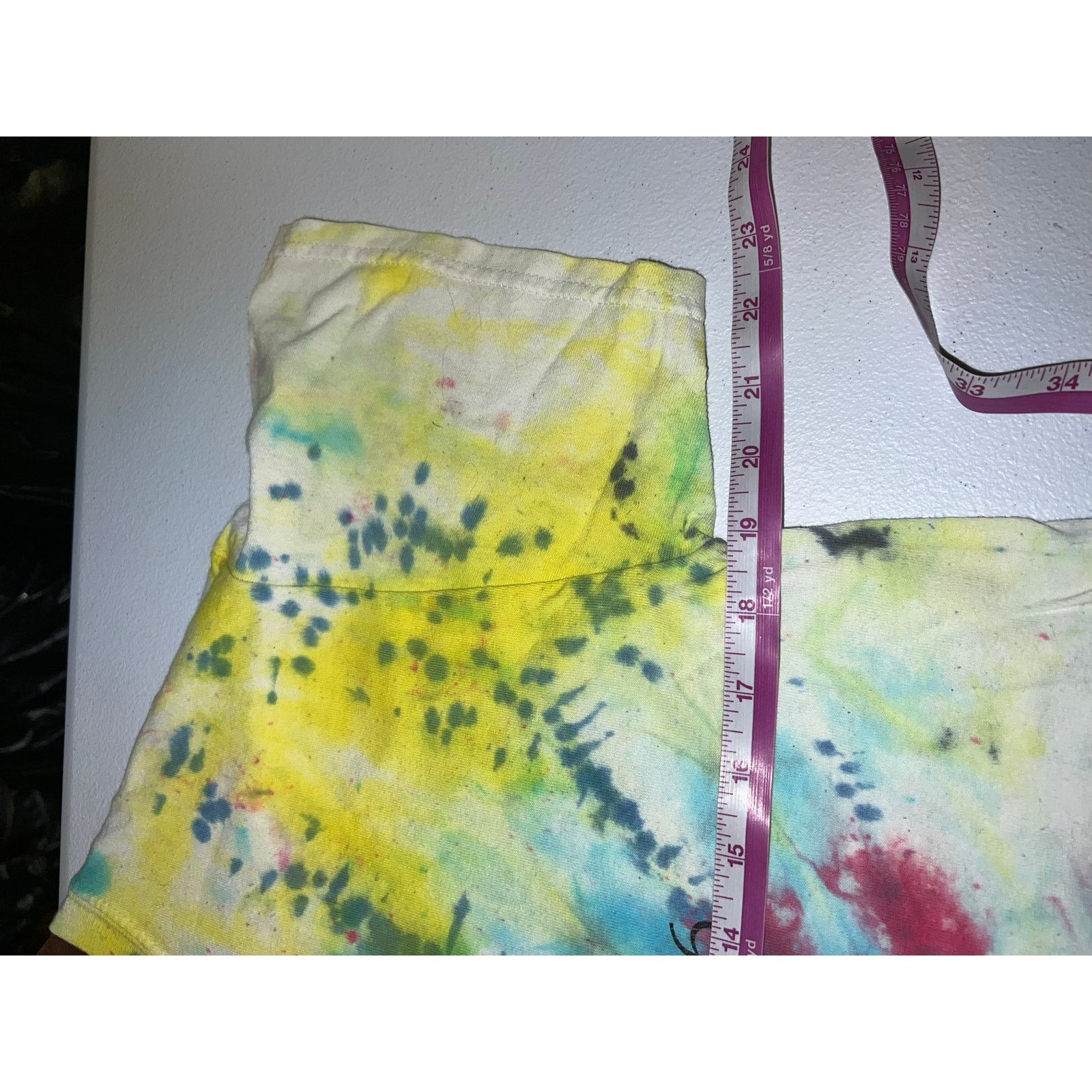 Gildan Wellness Week Shirt Live Life In Color Tie Dye Tee M CUSG Size US M / EU 48-50 / 2 - 8 Thumbnail