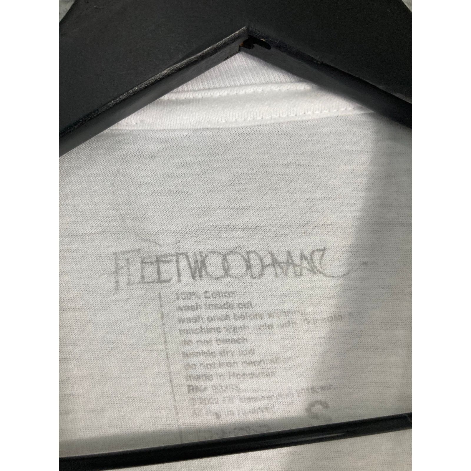 Band Tees Fleetwood Mac Rumours Women’s S White Graphic T-Shirt Size S / US 4 / IT 40 - 4 Thumbnail