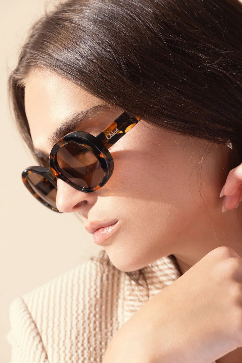 Chloe o1loc1c1024 Size: OS / Joni Sunglasses in Havana/Honey Size ONE SIZE - 2 Thumbnail