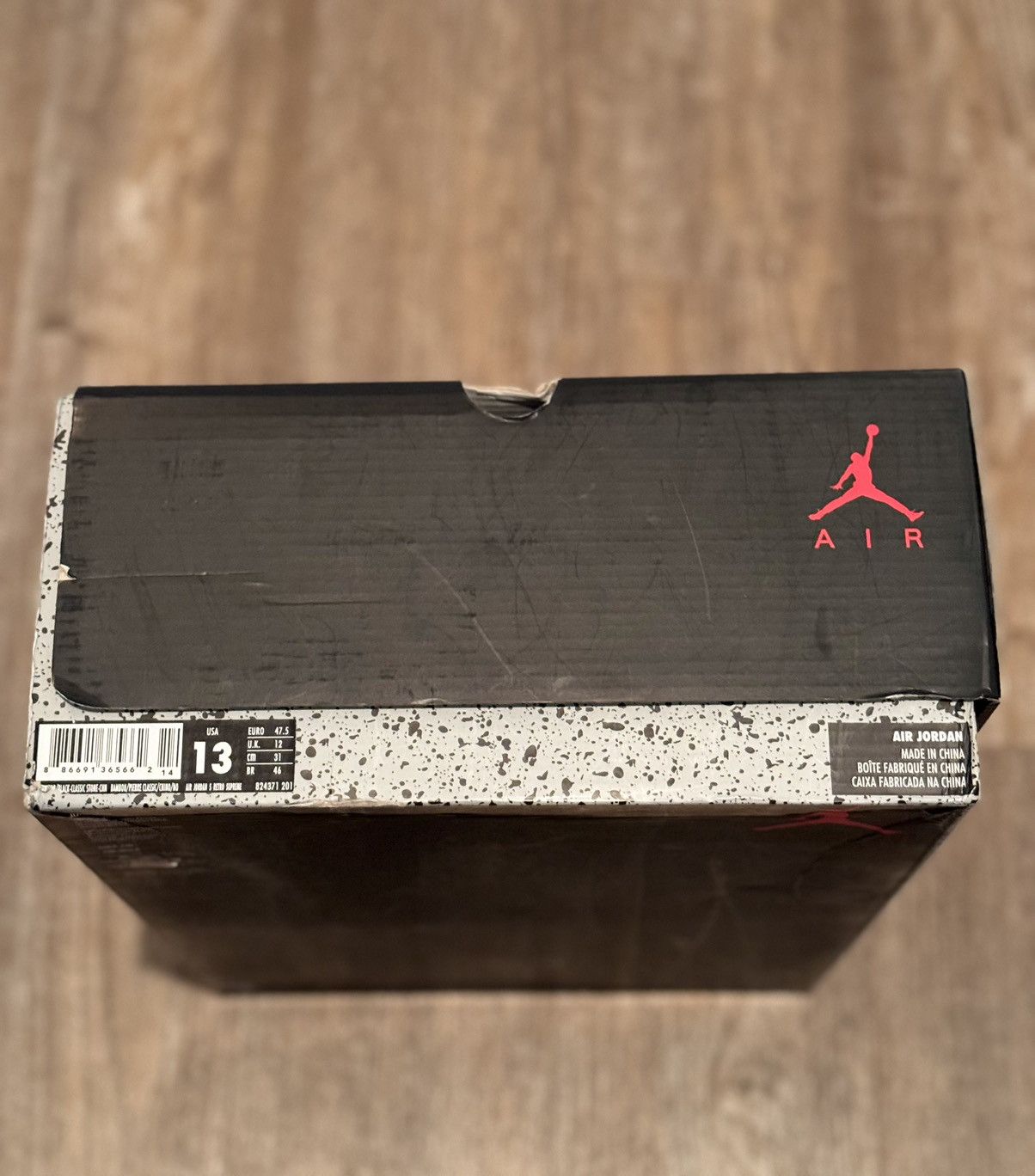 Jordan Brand × Supreme Supreme x Jordan 5 Retro Size US 13 / EU 46 - 11 Thumbnail