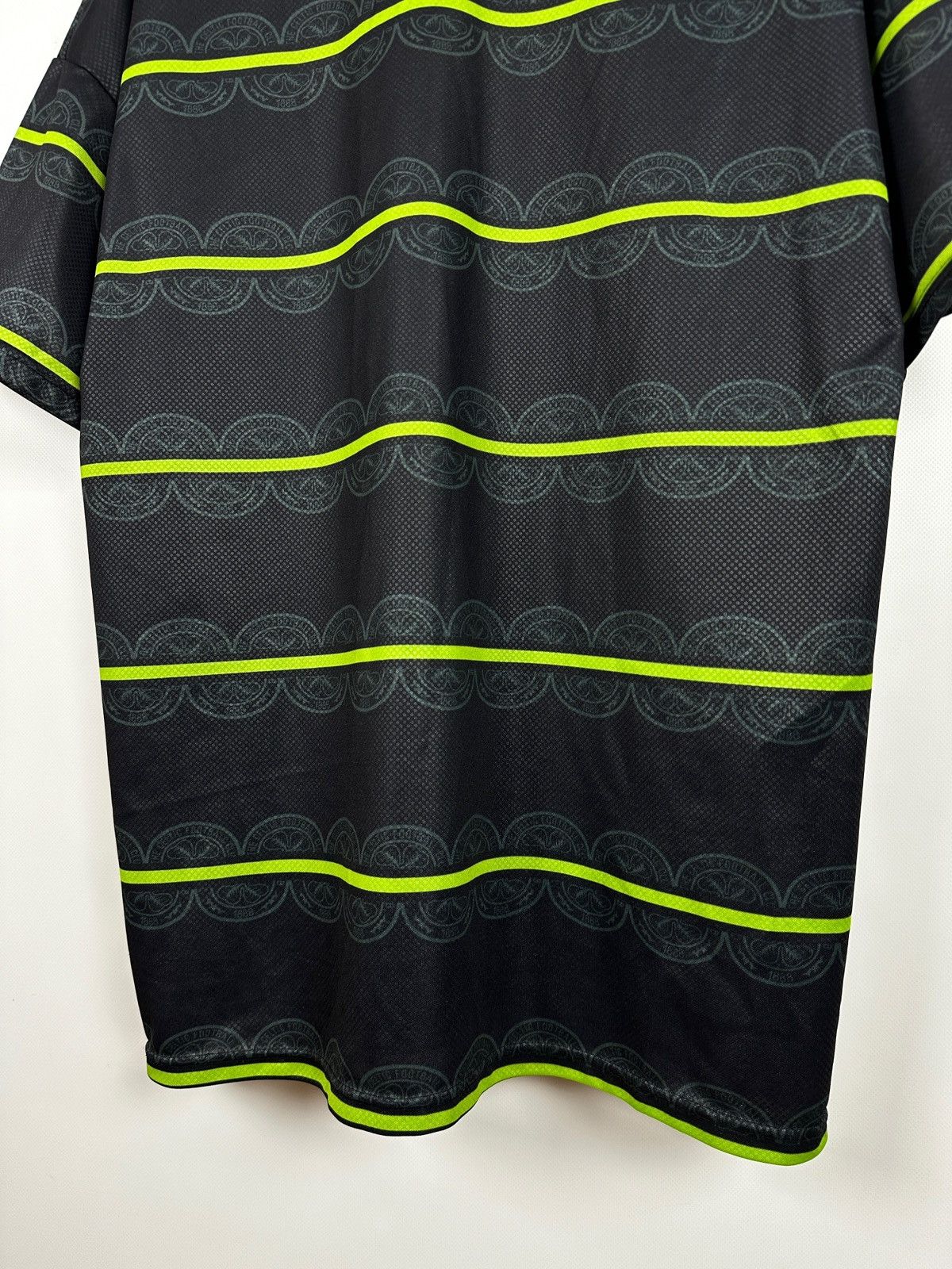 Umbro 1998/99 Umbro Celtic Vintage Soccer Jersey Size US XL / EU 56 / 4 - 14 Thumbnail