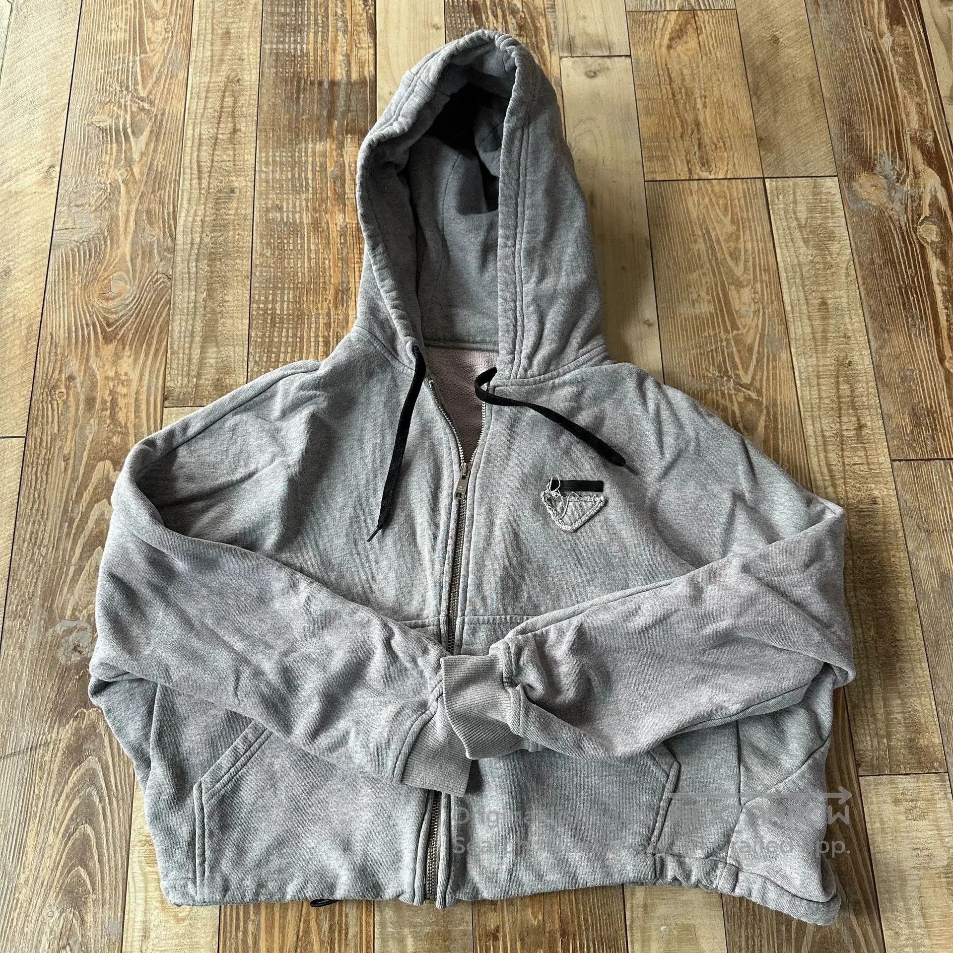 Prada Prada Gray Hooded Inverted Triangle Coat. Size US M / EU 48-50 / 2 - 5 Thumbnail