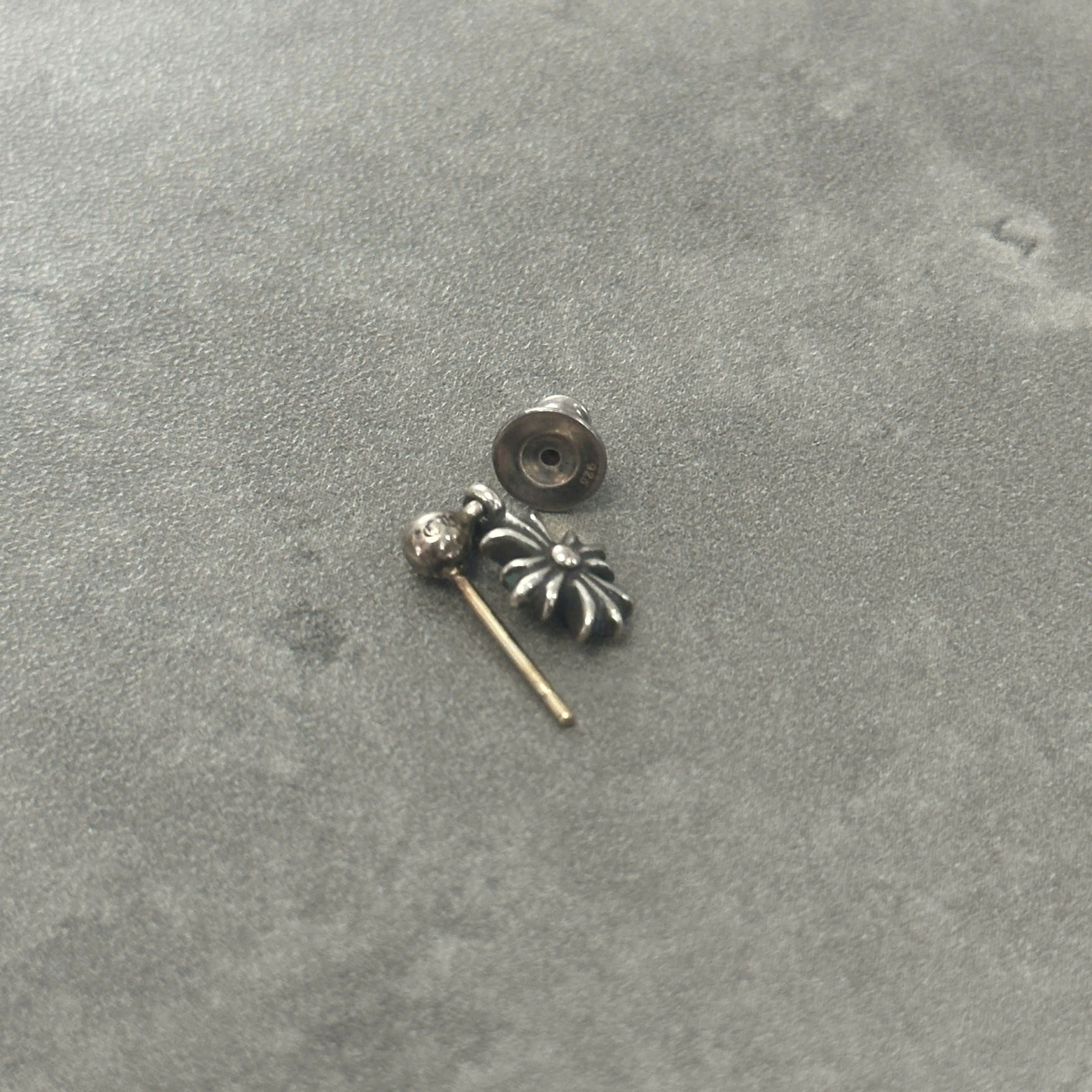 Chrome Hearts Chrome Hearts Tiny E silver earring Size ONE SIZE - 2 Thumbnail
