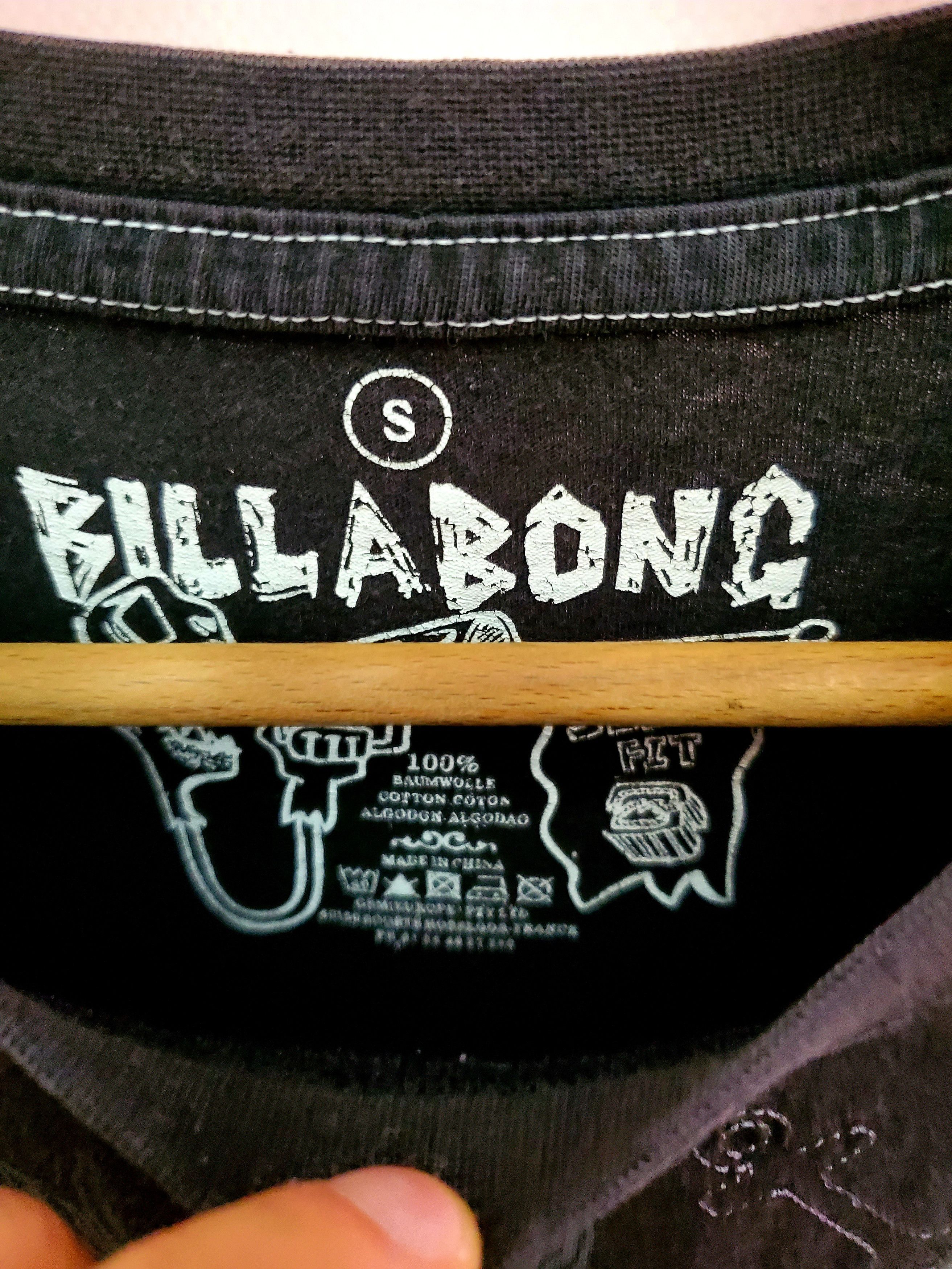 Billabong × Vintage Vintage Billabong Skull Tshirt size S Size US S / EU 44-46 / 1 - 4 Thumbnail