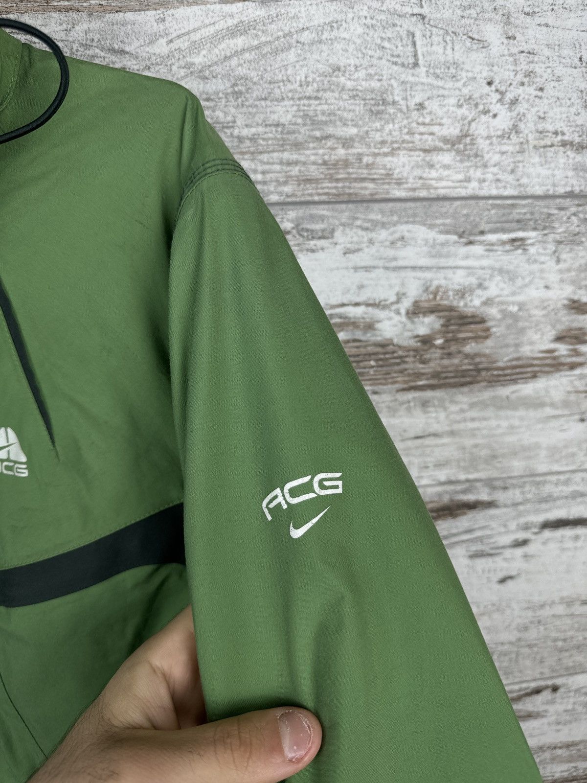 Nike Women’s Vintage Nike ACG ski jacket rare ladies puffer Size L / US 10 / IT 46 - 7 Thumbnail
