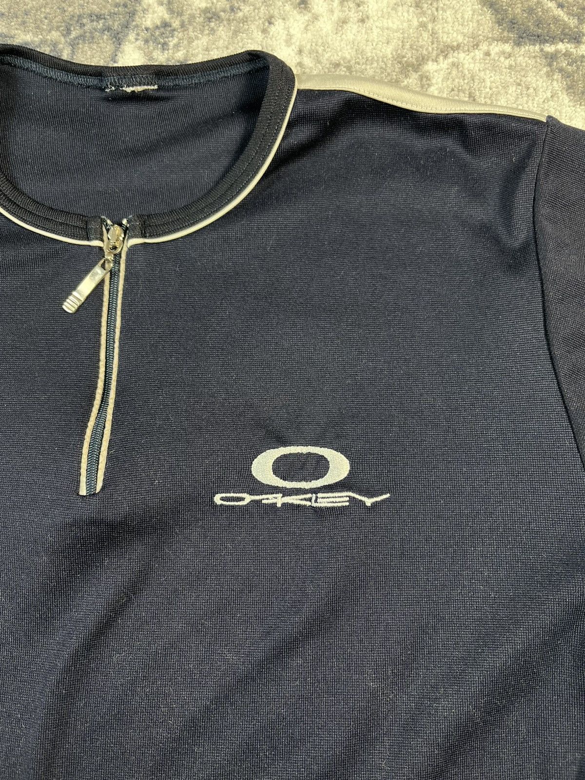Oakley Vintage Oakley T Shirt Size US M / EU 48-50 / 2 - 2 Thumbnail