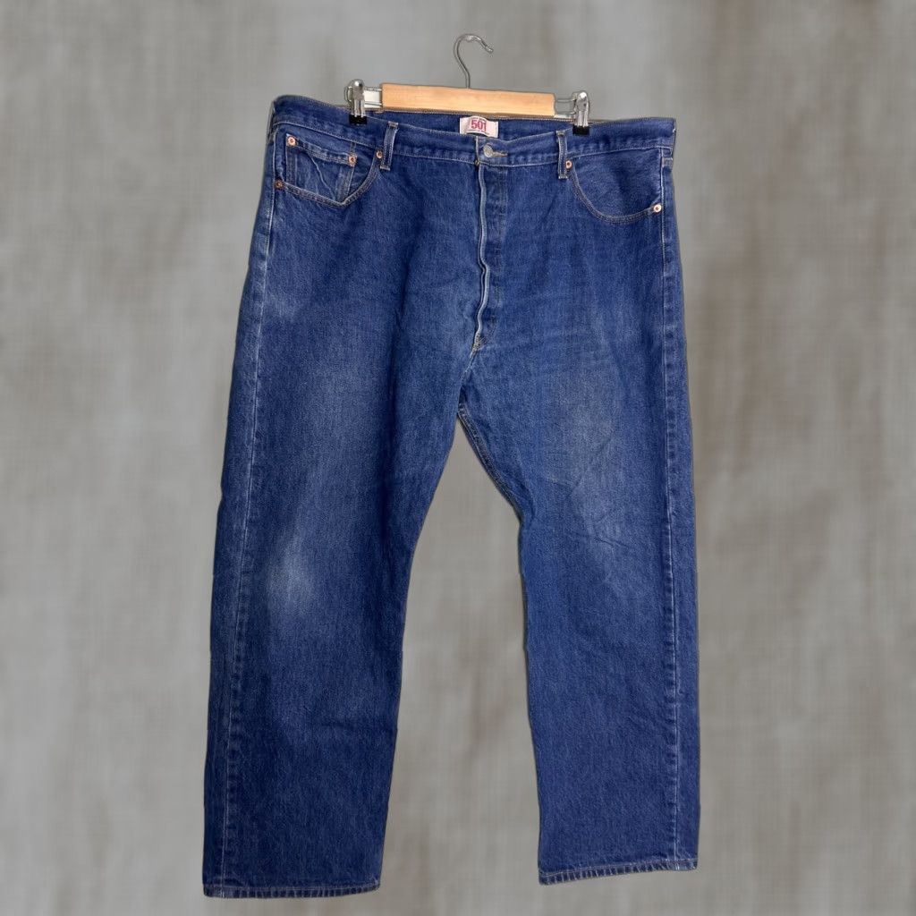 VINTAGE Levi’s 501 Jeans Men 42x30 Medium Wash Button Fly Blue Straight Mens