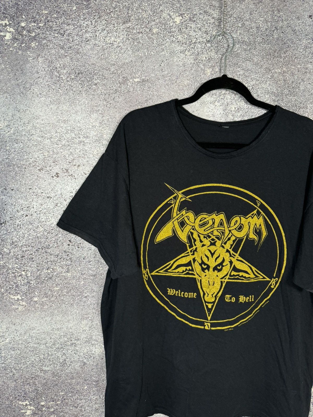 Band Tees × Vintage Vintage 2001 Venom Welcome To Hell Rock Tee XL Heave Metal Size US XL / EU 56 / 4 - 3 Thumbnail