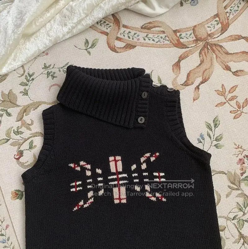 Burberry Burberry Black Cotton Women's T-Shirt Size S. Size S / US 4 / IT 40 - 3 Thumbnail